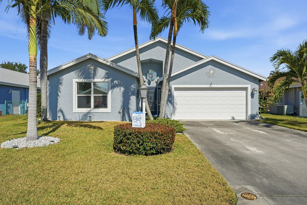 Photo of 2811 SW Mustang Terrace, Stuart, FL 34997 (MLS # R11161501)