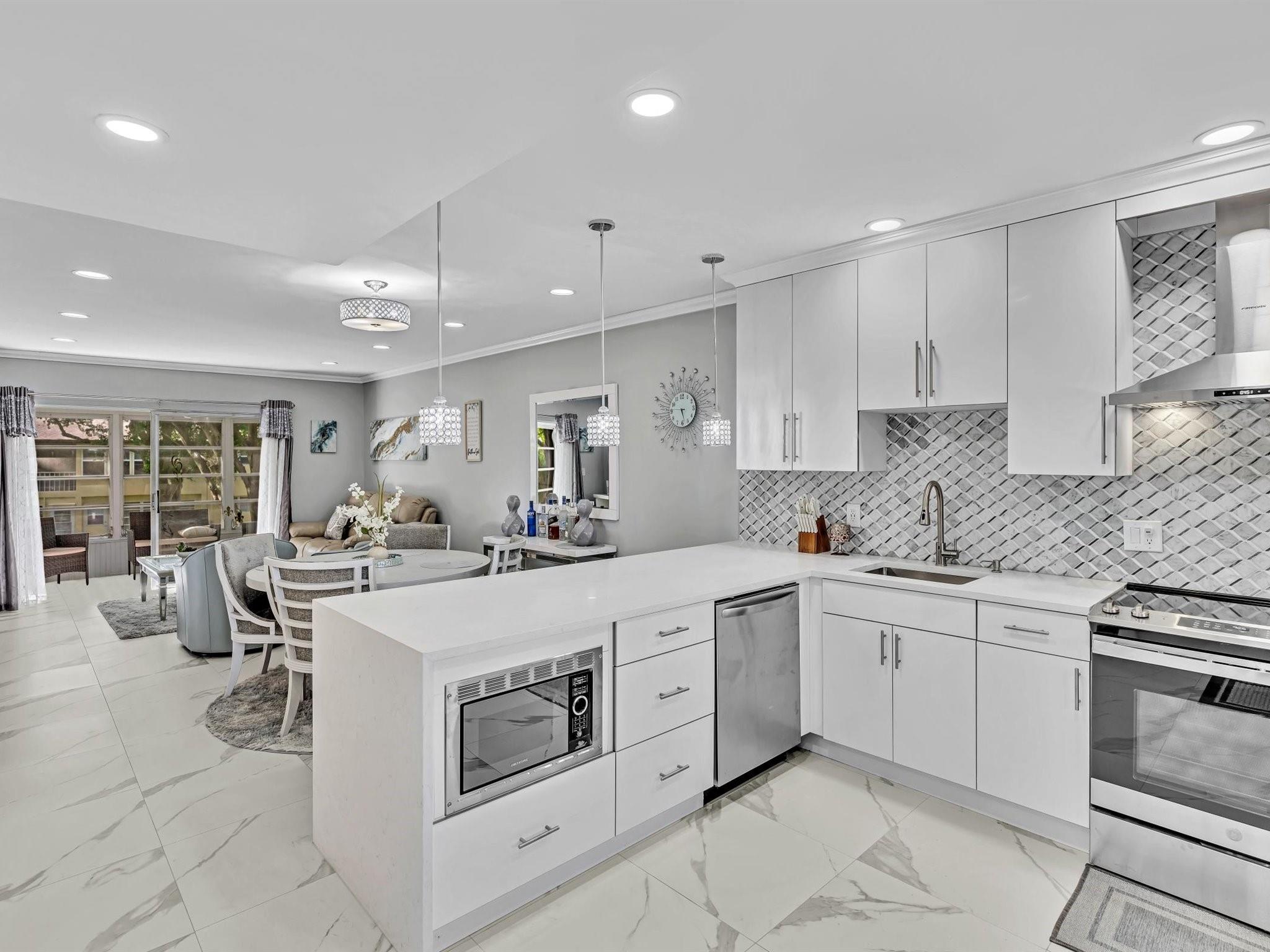 Oriole Gardens 3 - Residential