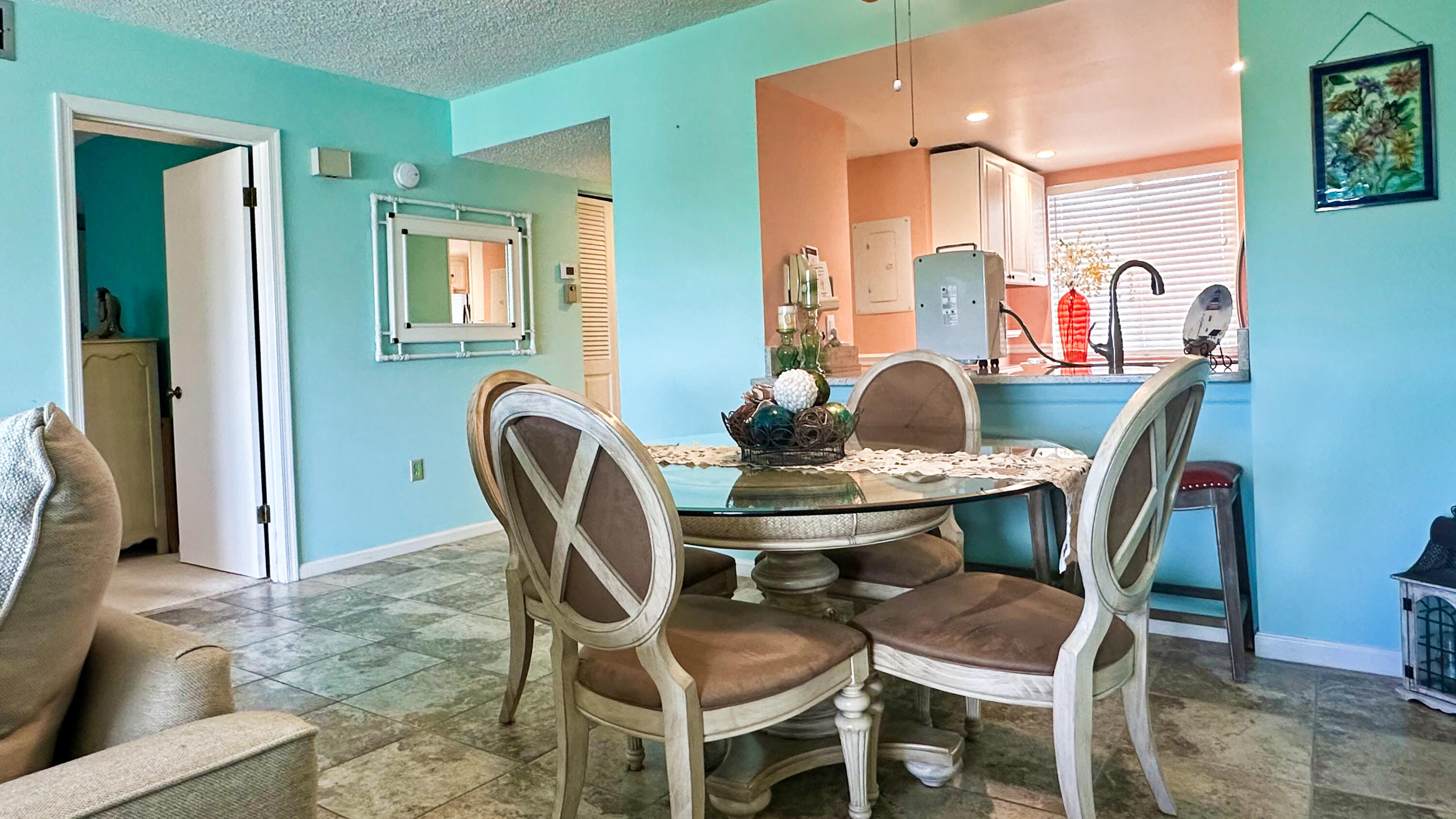 CATAMARAN ll CONDOMINIUM - Residential