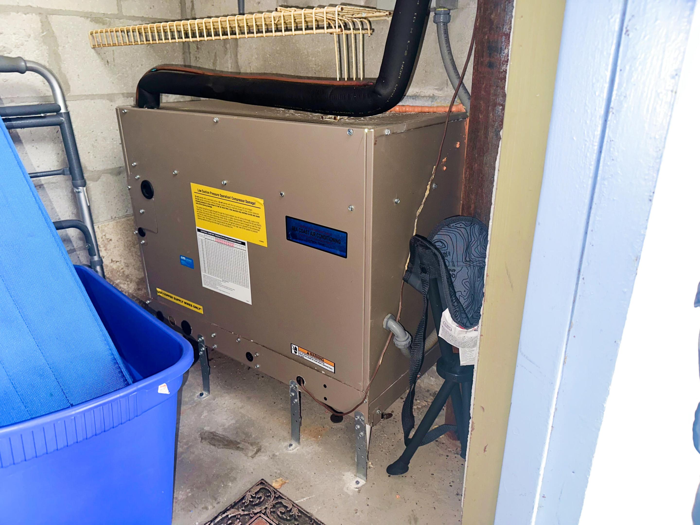 CATAMARAN ll CONDOMINIUM - Residential