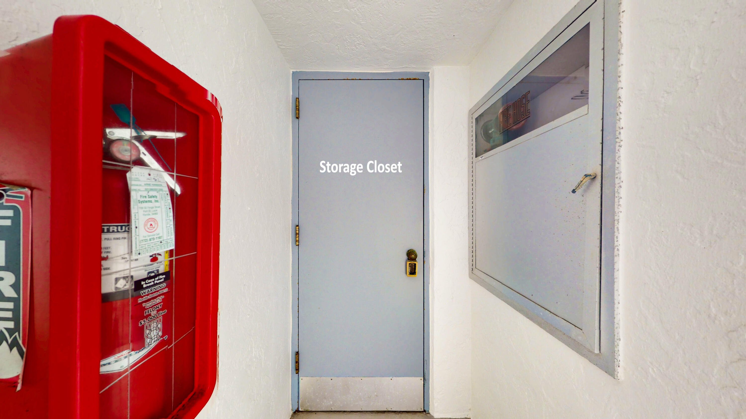 CATAMARAN ll CONDOMINIUM - Residential