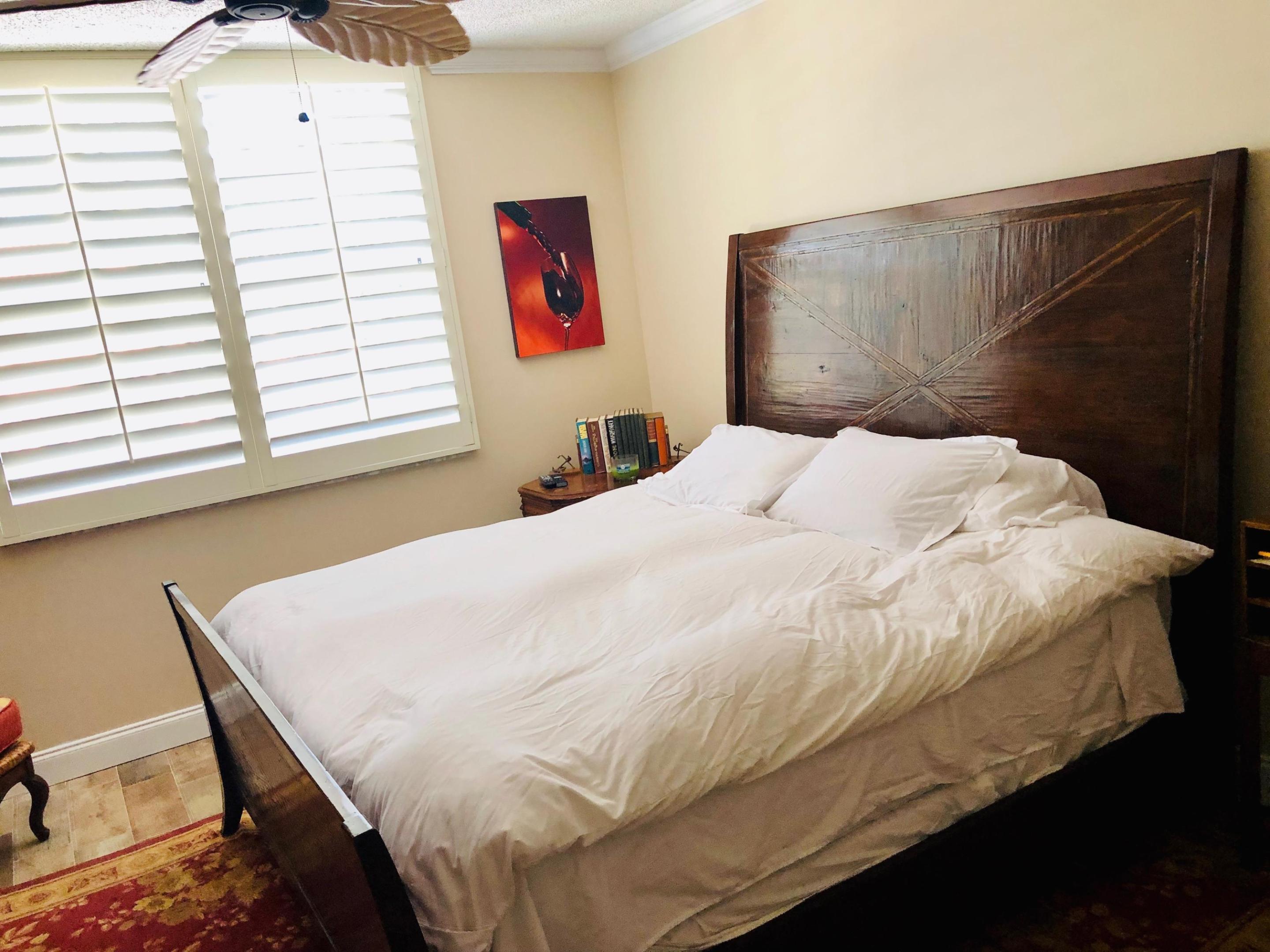 ST ANDREWS AT POLO CLUB CONDO - Residential Lease