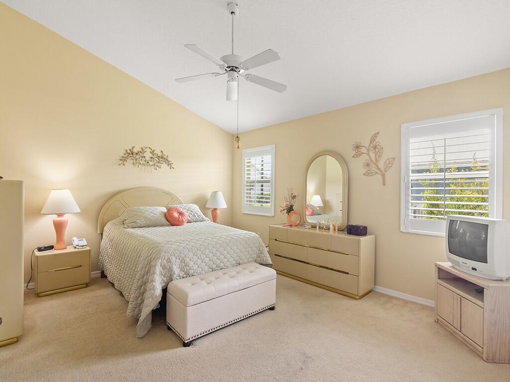 KINGS ISLE PHASE 1 - Residential