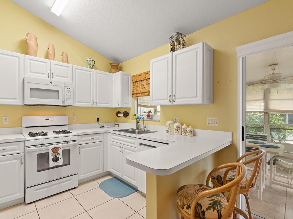 KINGS ISLE PHASE 1 - Residential