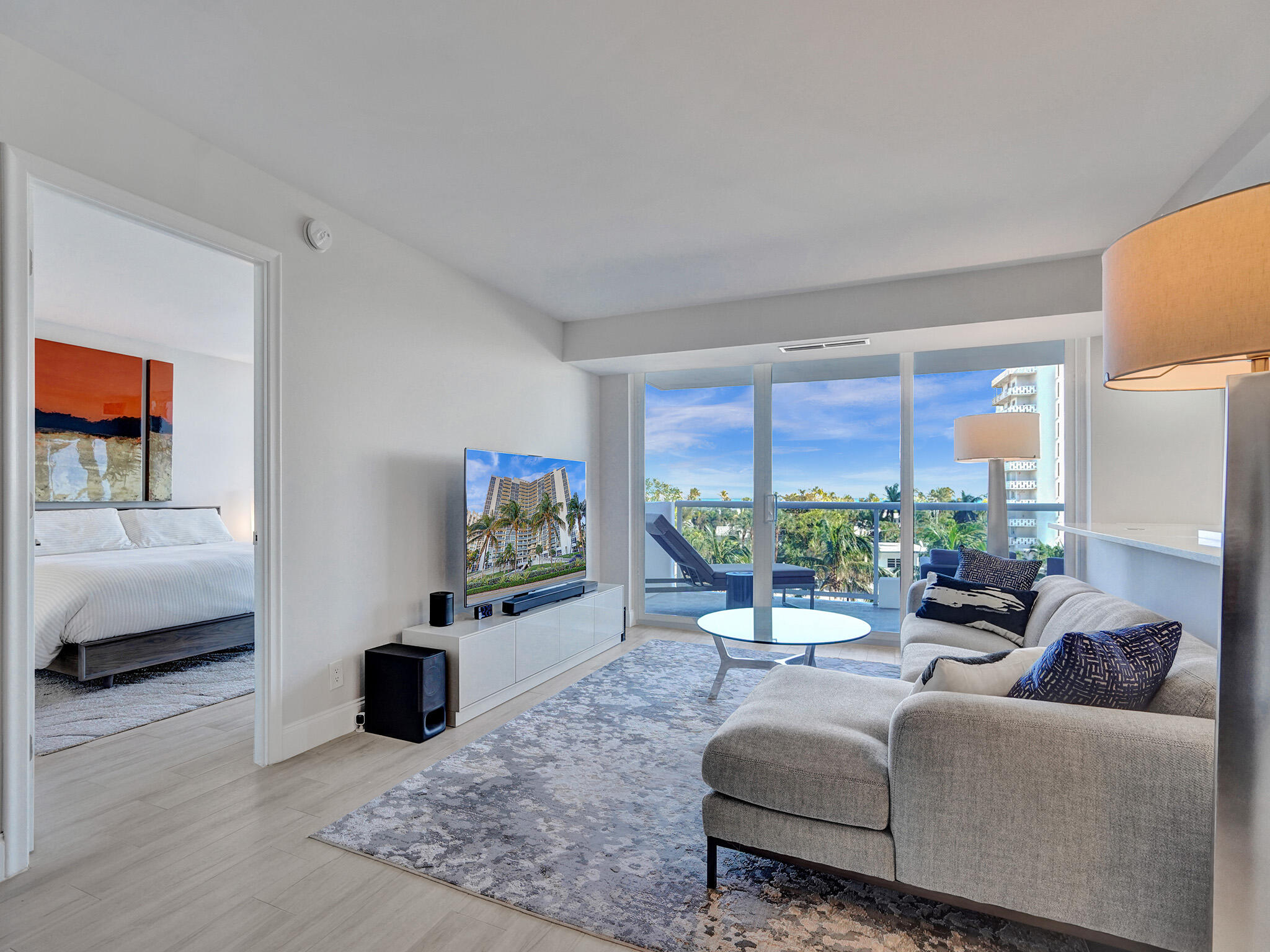 VANTAGE VIEW CONDO - Residential