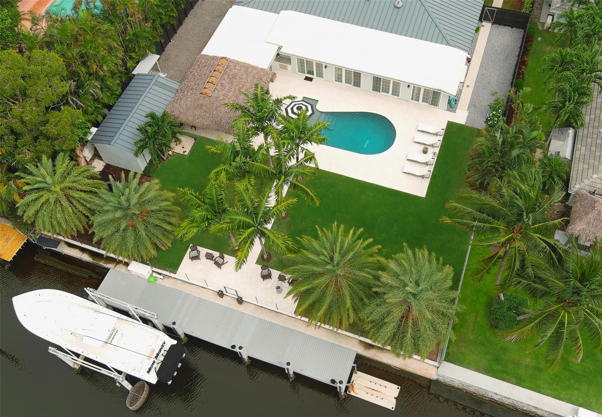 Caliban 27-12 B - Residential