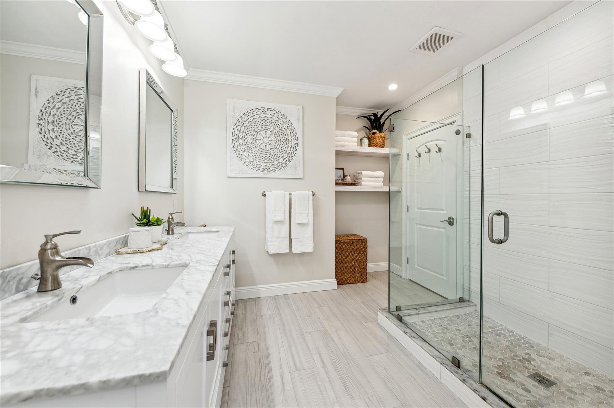 Caliban 27-12 B - Residential