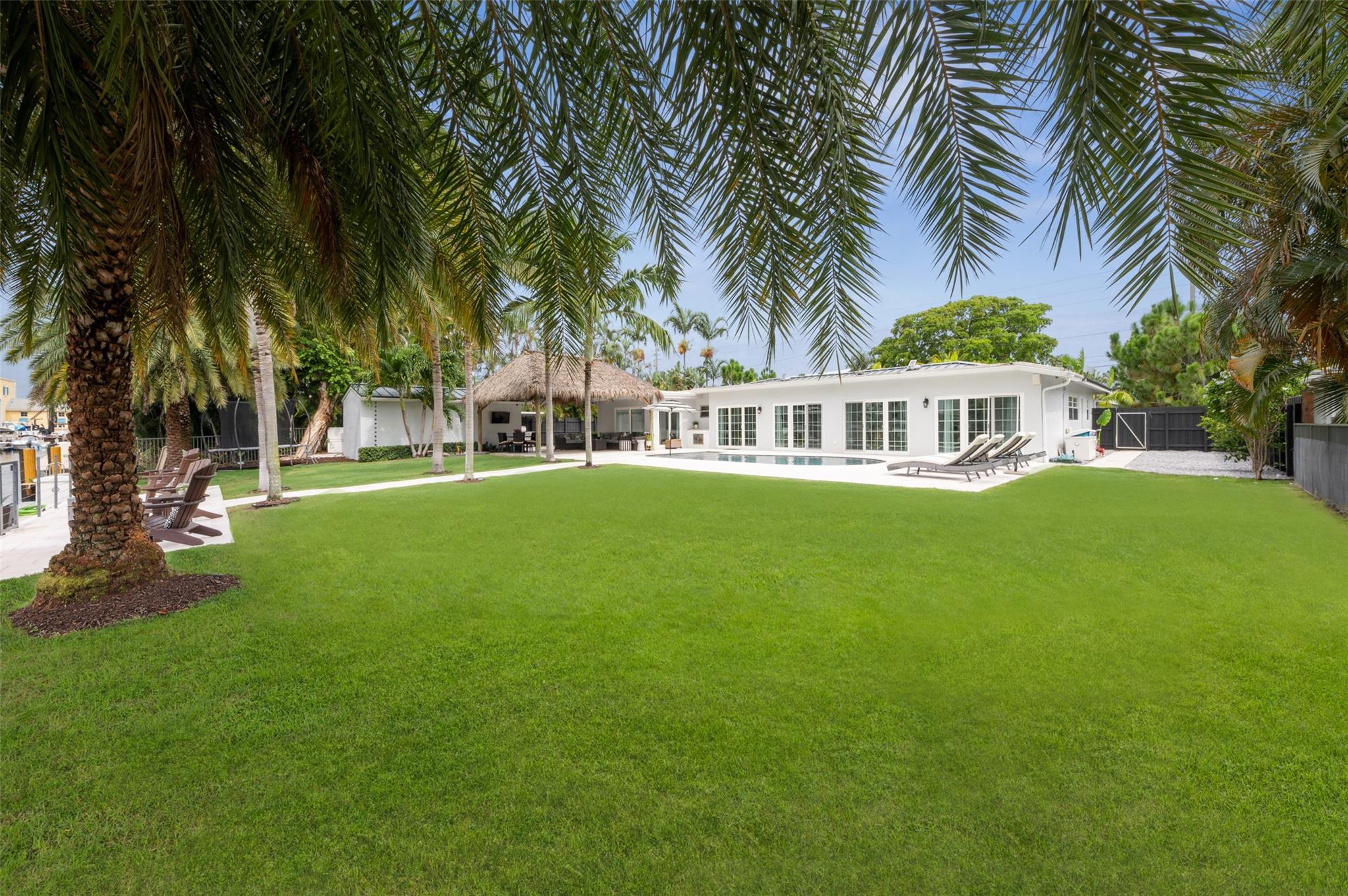 Caliban 27-12 B - Residential