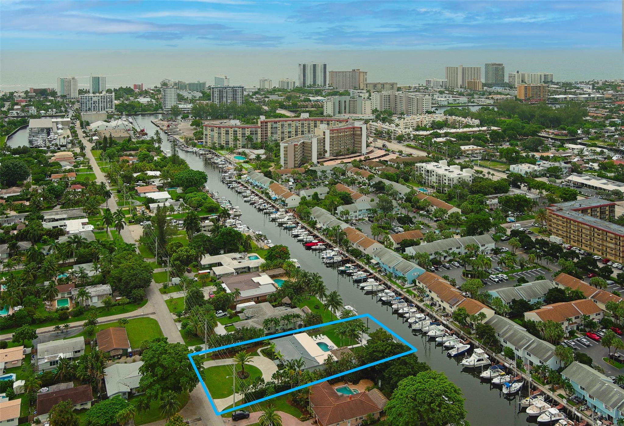 Caliban 27-12 B - Residential