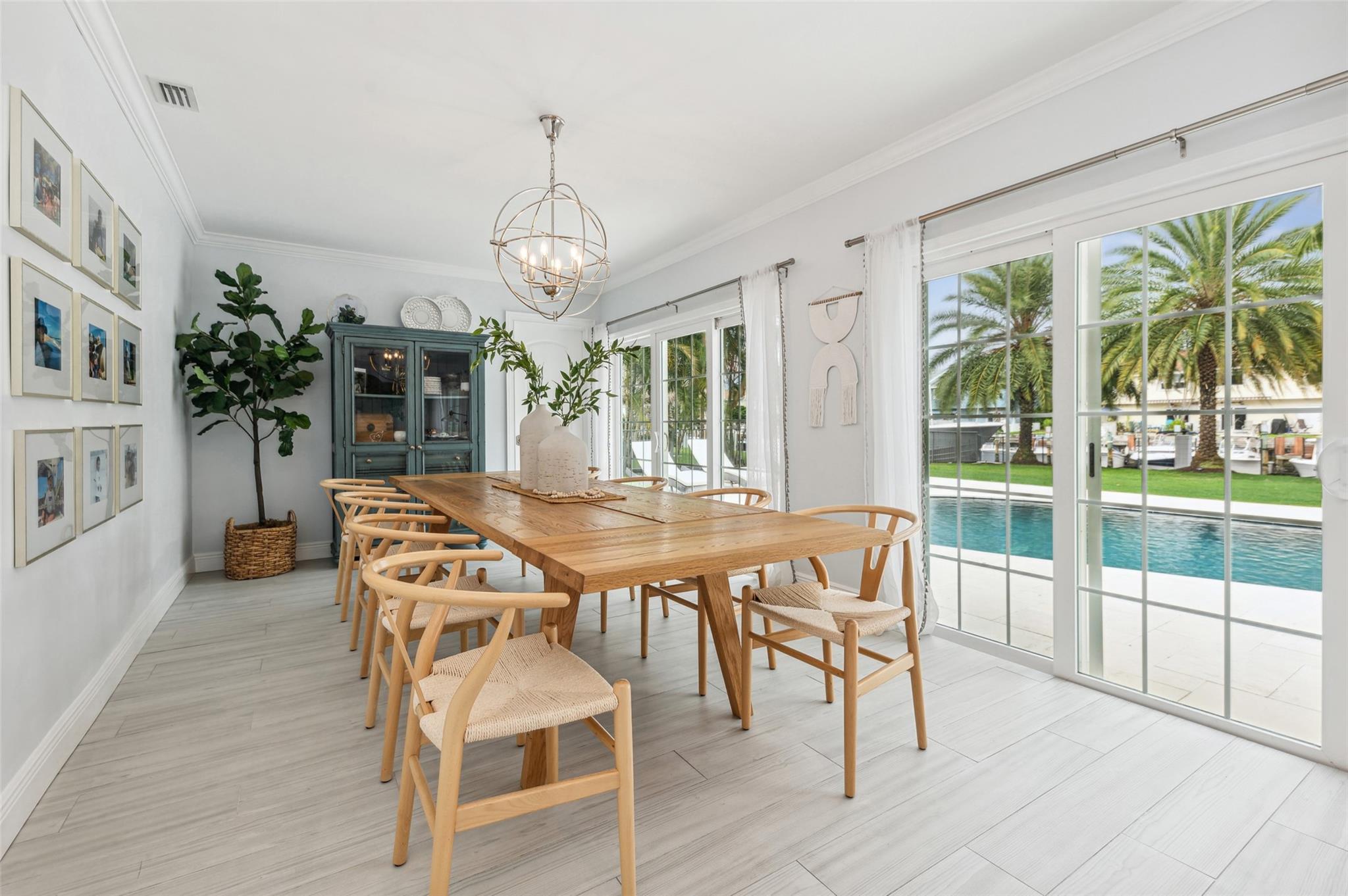 Caliban 27-12 B - Residential