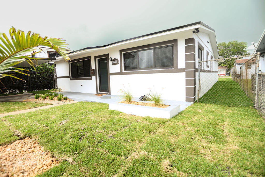 RAINBOW PARK - Residential