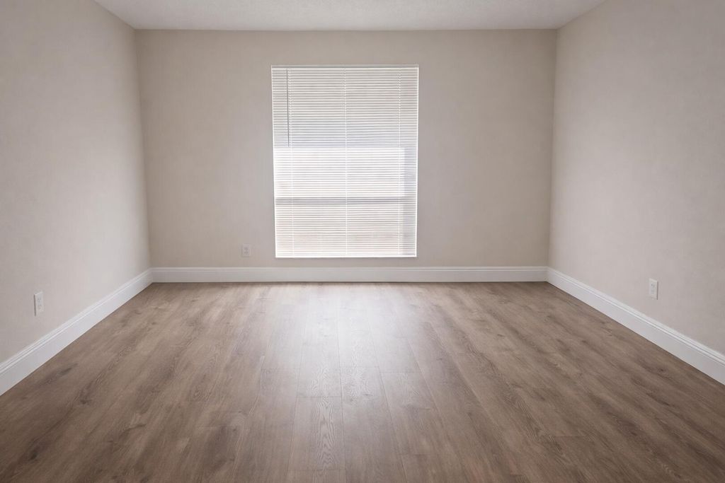 Photo of 541 NE 48th Street #Apt 205, Boca Raton, FL 33431 (MLS # B26014672)