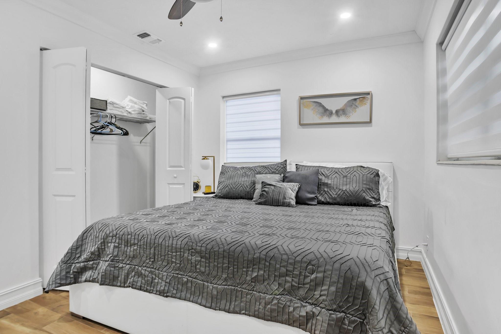 Seacrest Park - Residential Lease