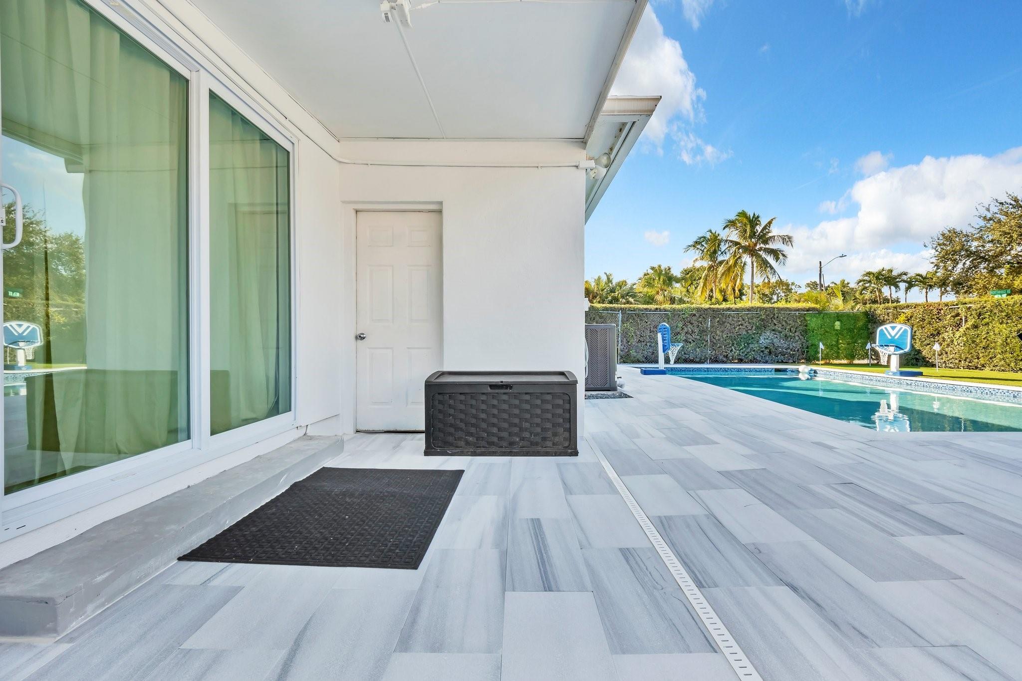 Seacrest Park - Residential Lease