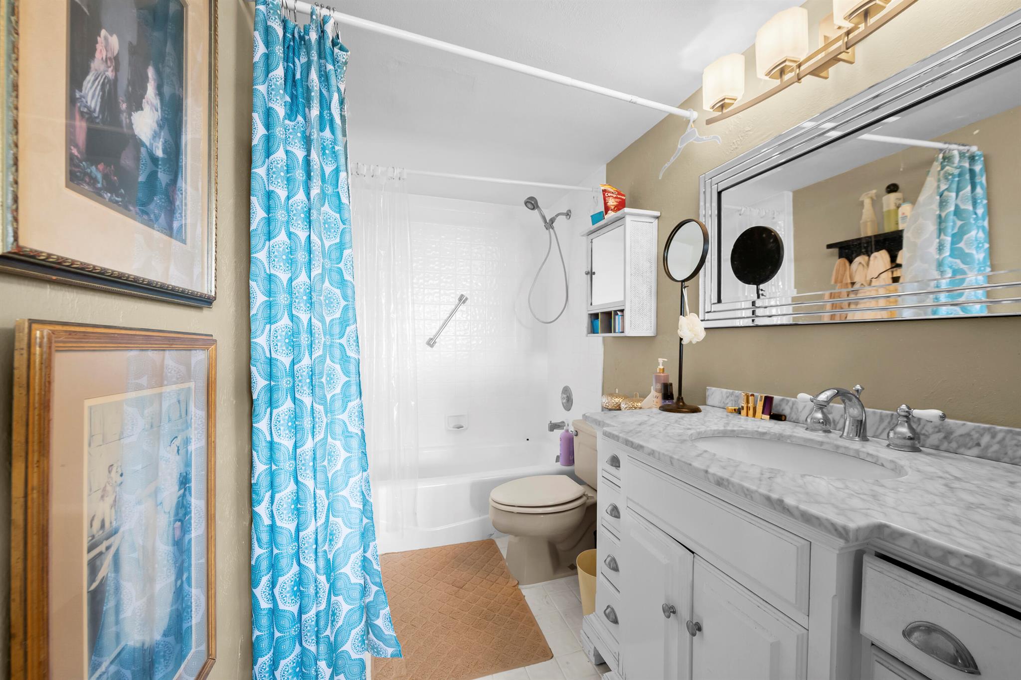 PORTA BELLA EAST AND PORT - Residential