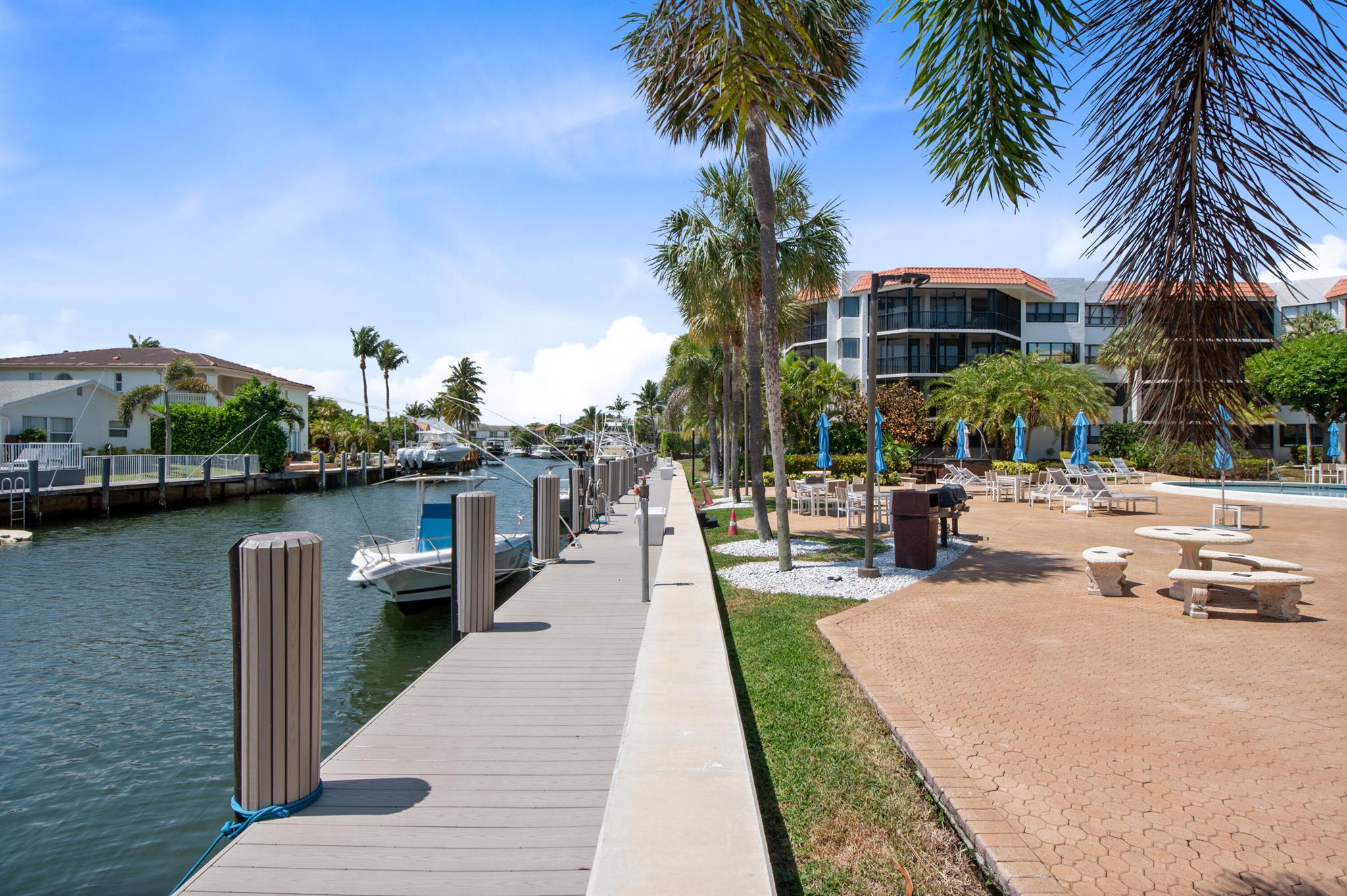 PORTA BELLA EAST AND PORT - Residential