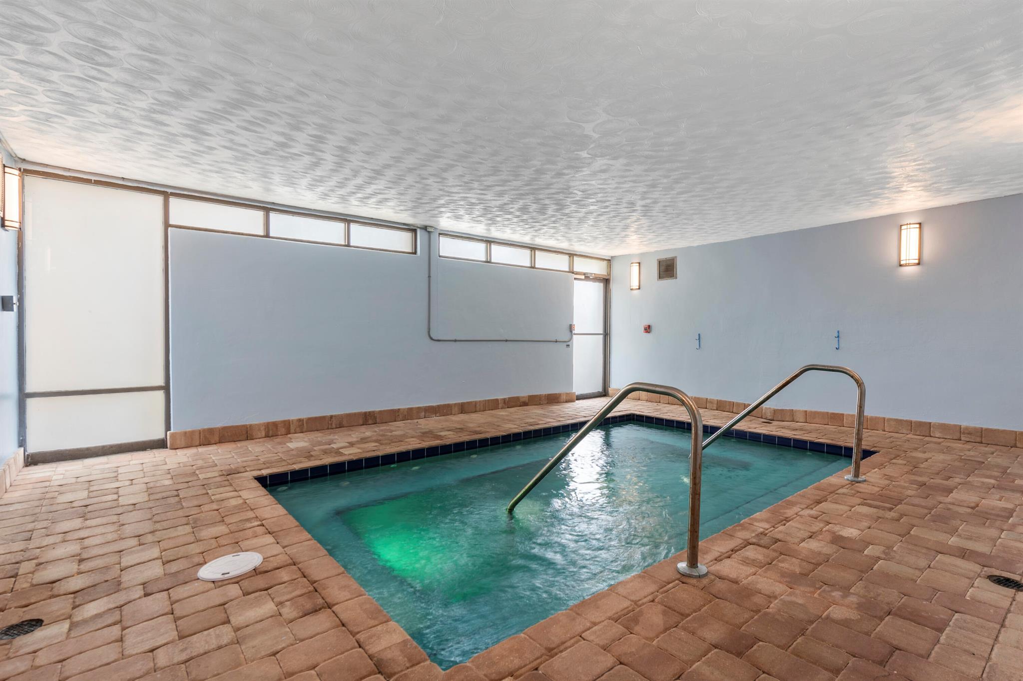 PORTA BELLA EAST AND PORT - Residential