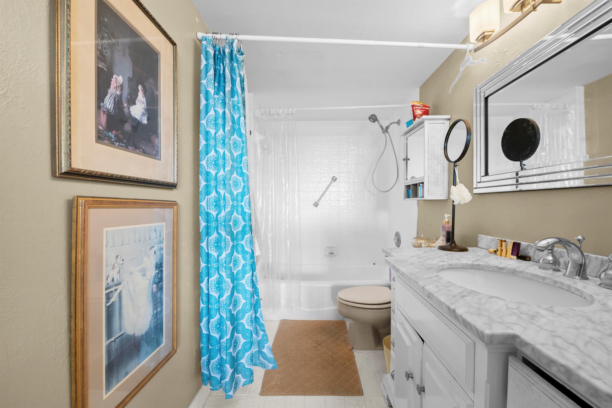 PORTA BELLA EAST AND PORT - Residential