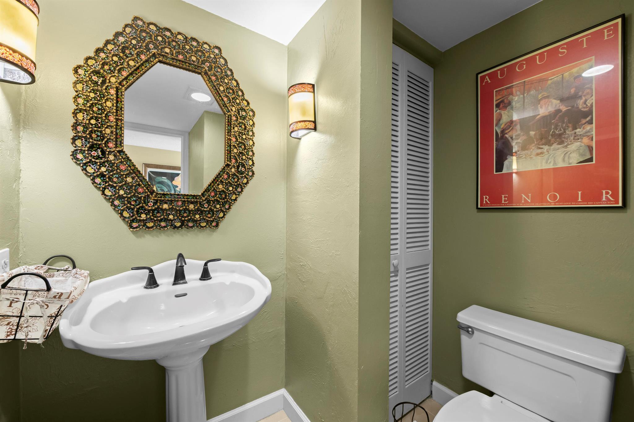 PORTA BELLA EAST AND PORT - Residential