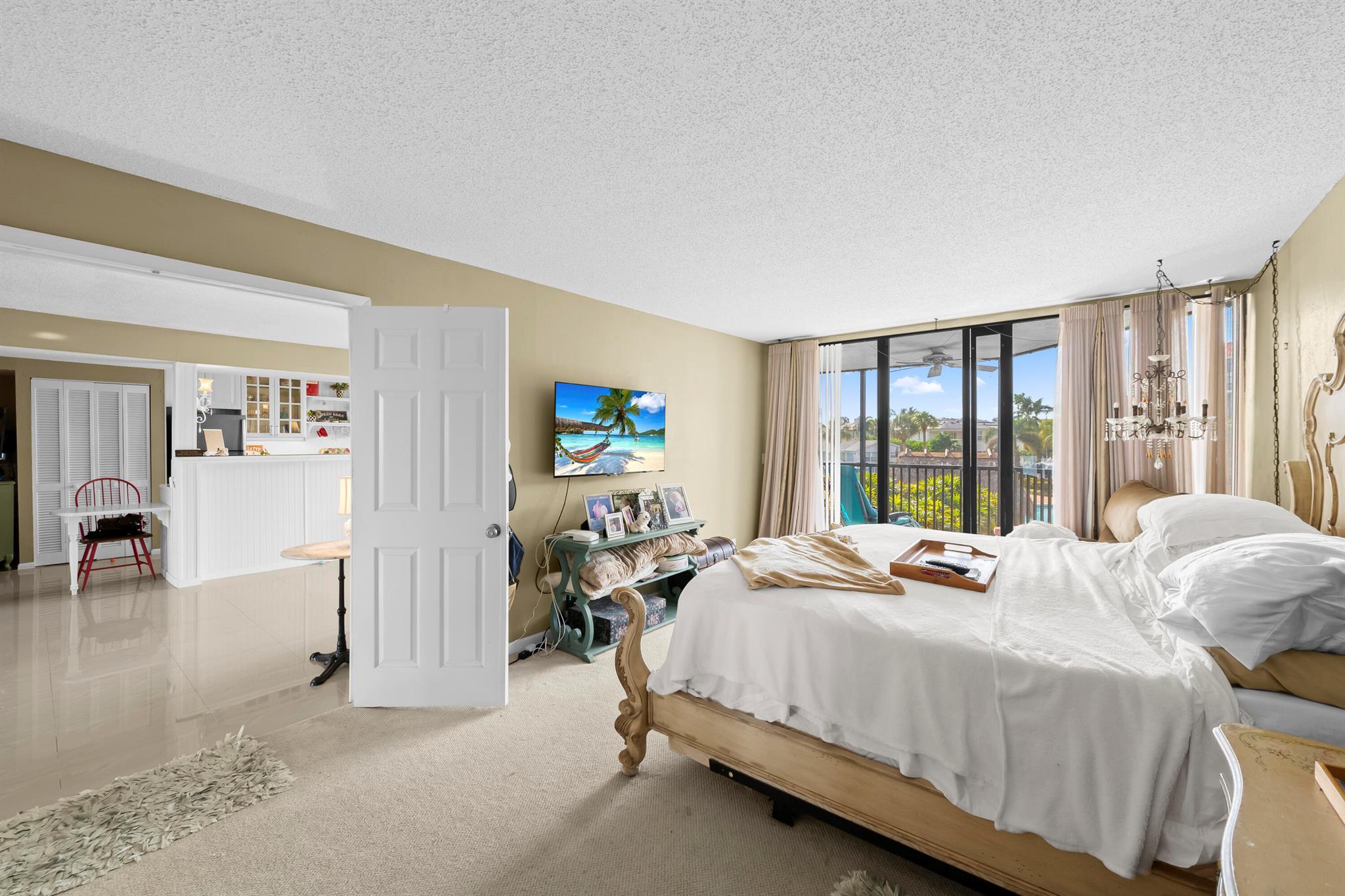 PORTA BELLA EAST AND PORT - Residential