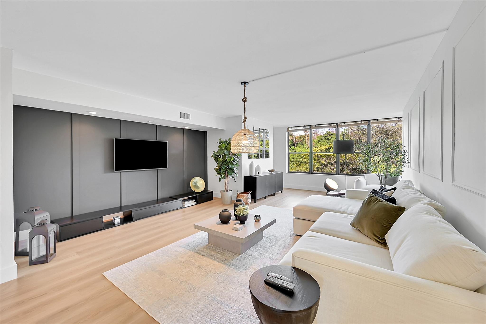 APPLEWOOD VILLAGE I-B CON - Residential