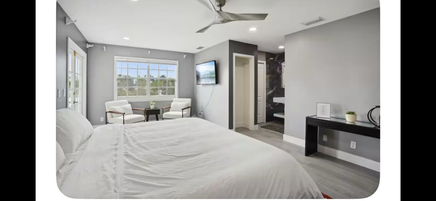 ESCONDIDA - Residential