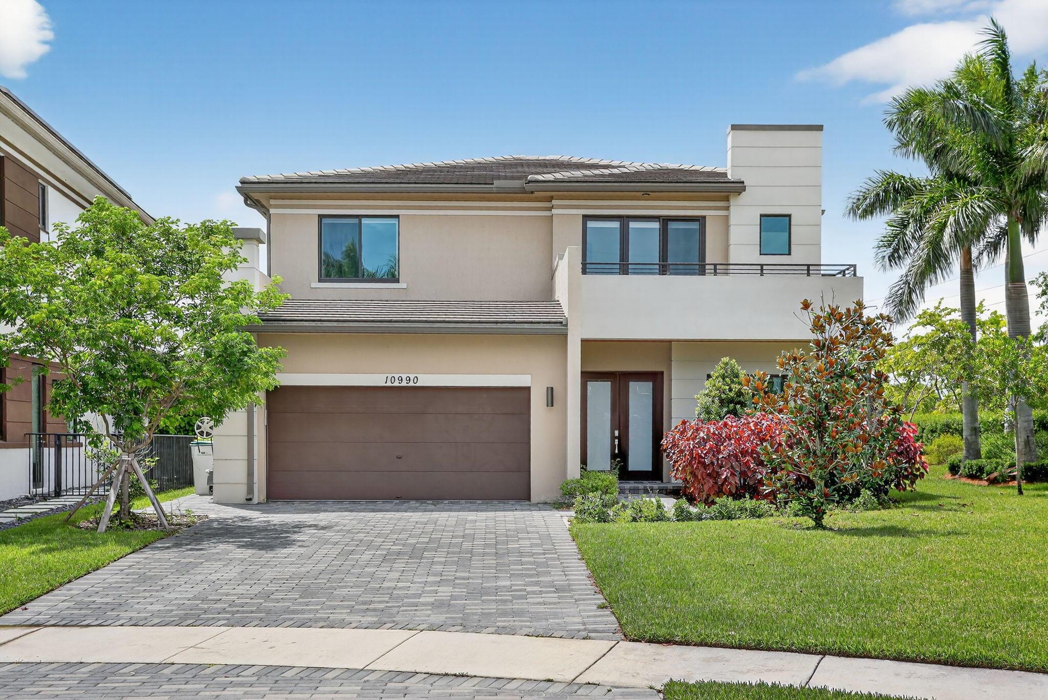 Welcome to your Private Oasis in Prestigious Parkland, one of Florida's most desirable cities! This exquisite LAKEVIEW single-family residence offers the perfect blend of elegance, privacy, and community living. Featuring 4 beds and 4 full baths, this home is designed for comfort and sophistication. Situated on a premium CORNER LOT in a quiet cul-de-sac, with NO neighbors on one side, you'll enjoy unmatched tranquility and space. Chef's kitchen w/Quartz Counters & Island, Pantry, Gas cooking, Wood Cabinets. Fence Recently installed. Room for a pool. Cascata at Miralago is 24-Hour Gated Luxury community with two exclusive clubhouses, resort-style amenities, zoned to top-rated schools, close to Shoppings, and more. This property is perfect for families seeking both lifestyle and convenience