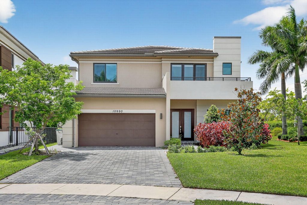 Photo of 10990 Oceano Way, Parkland, FL 33076 (MLS # R11120520)
