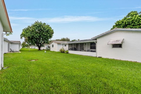 Tiny photo for 1171 NW 89th Avenue, Plantation, FL 33322 (MLS # B26084663)