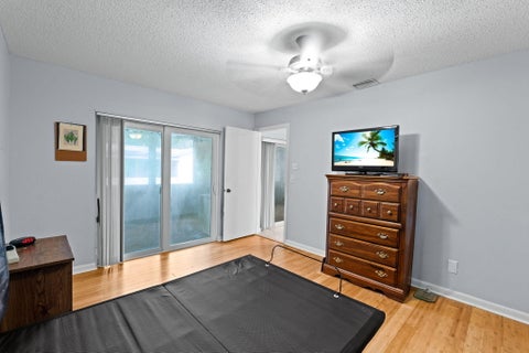Tiny photo for 1171 NW 89th Avenue, Plantation, FL 33322 (MLS # B26084663)
