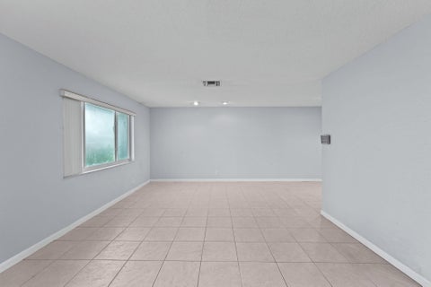 Tiny photo for 1171 NW 89th Avenue, Plantation, FL 33322 (MLS # B26084663)