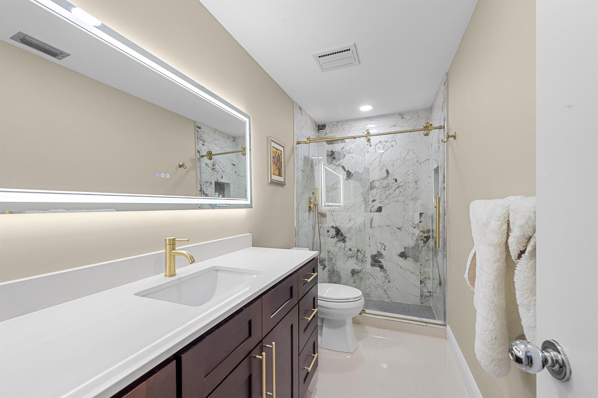 FOUNTAINS OF PALM BEACH C - Residential