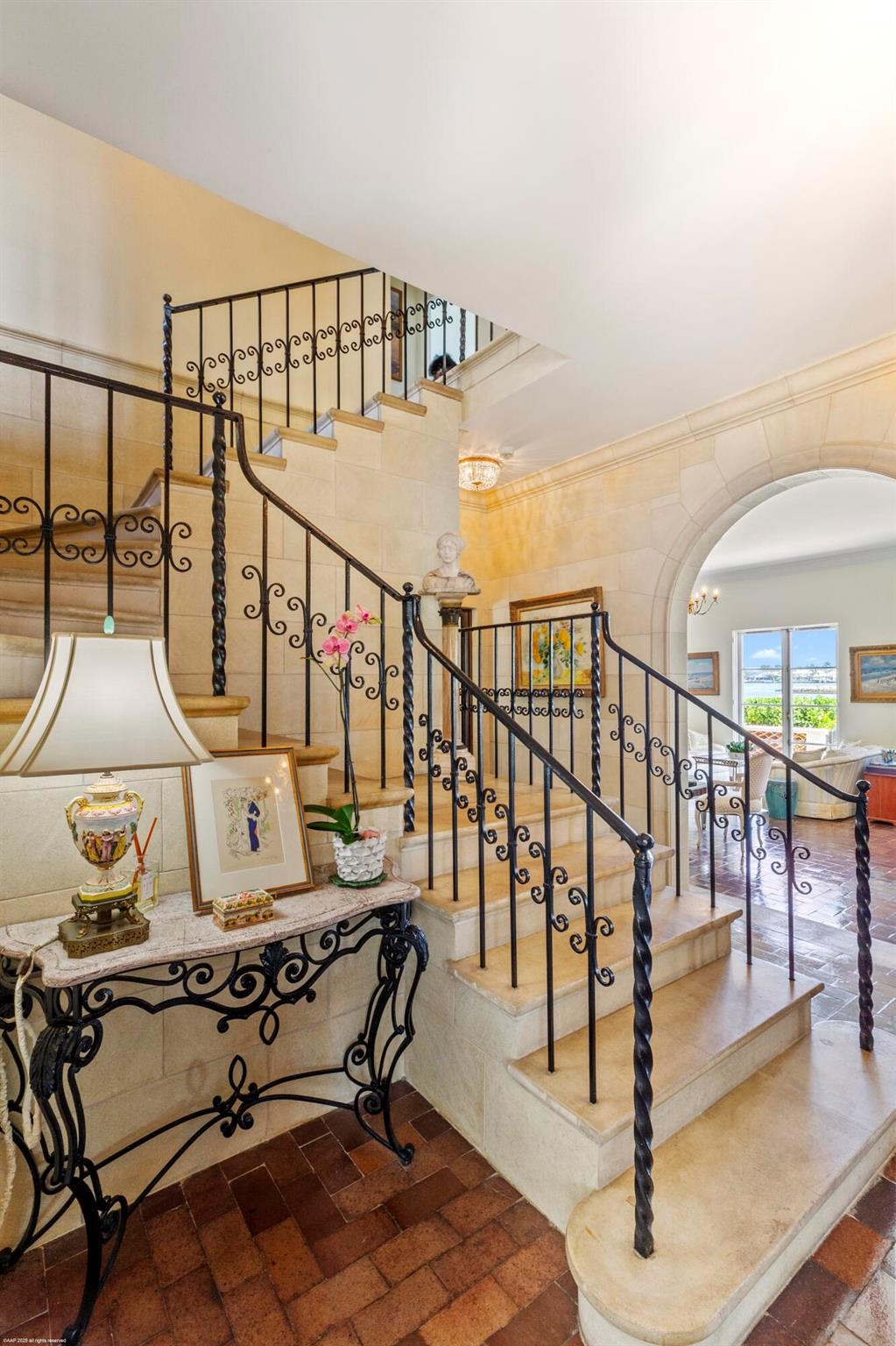 EL CID - Residential