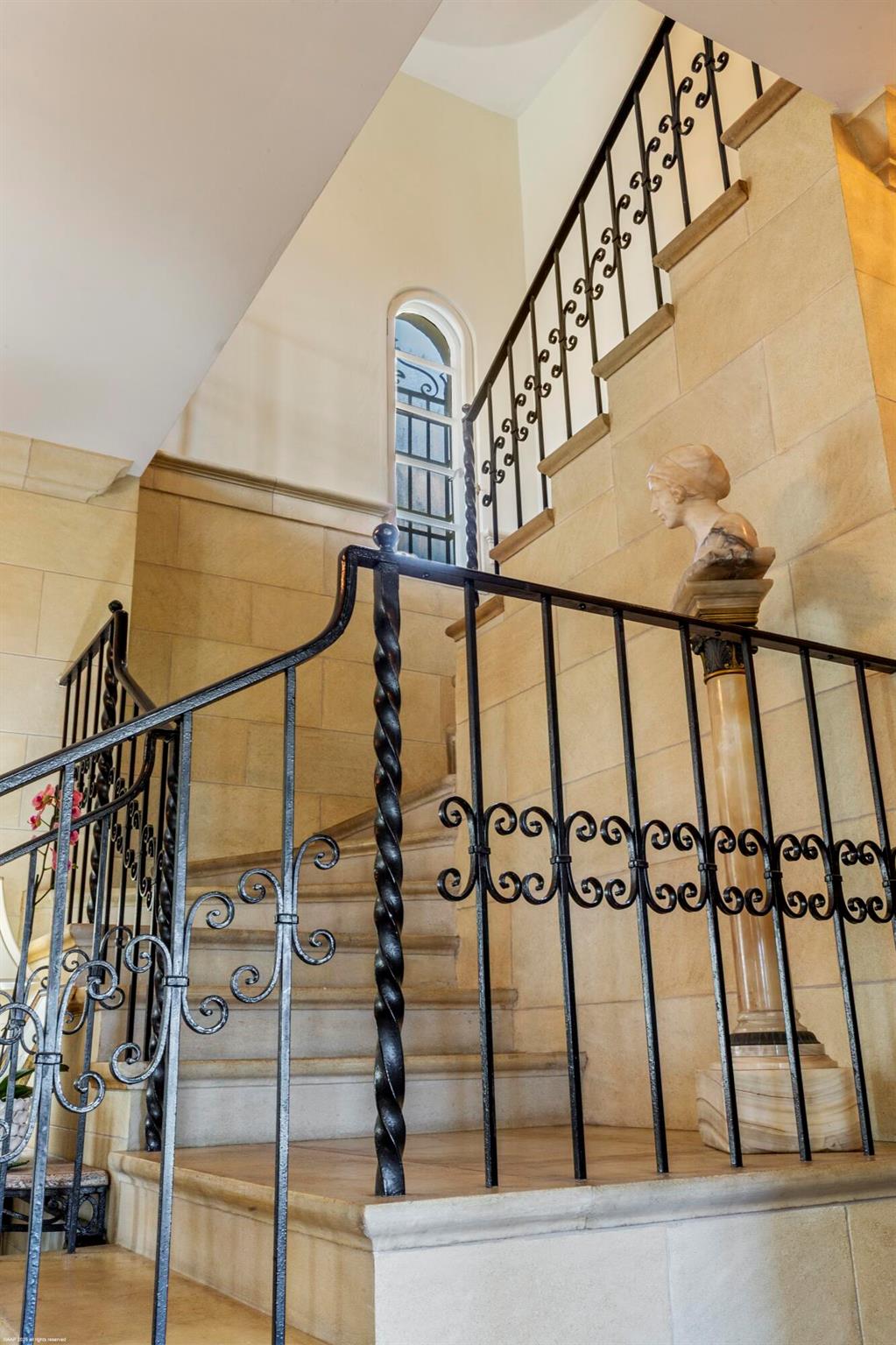 EL CID - Residential