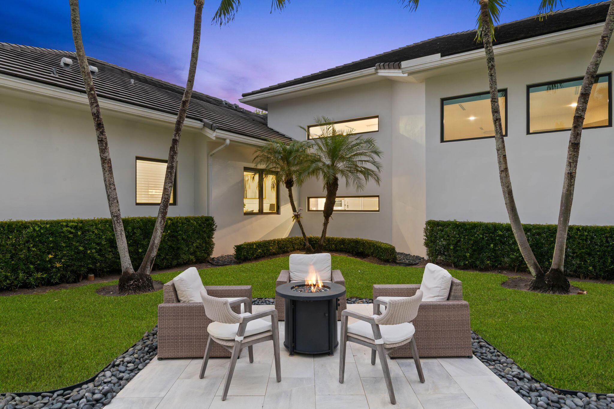 LONG LAKE ESTATES - Residential