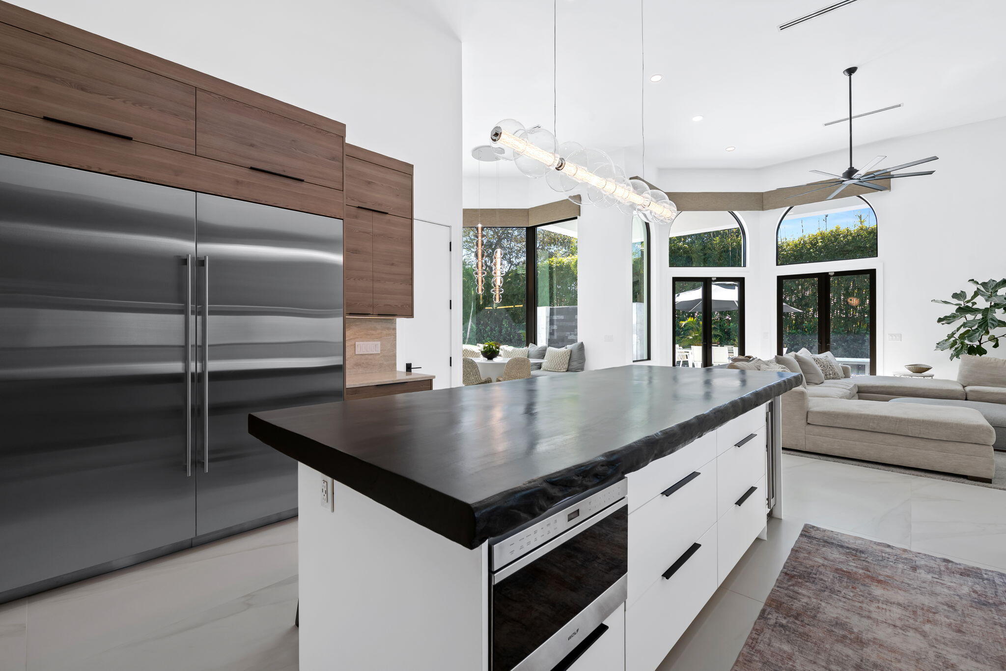 LONG LAKE ESTATES - Residential