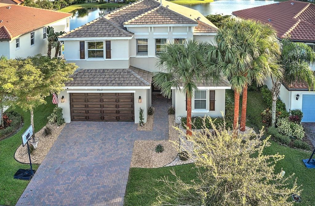 Photo of 9512 Phipps Lane, Wellington, FL 33414 (MLS # R10683060)