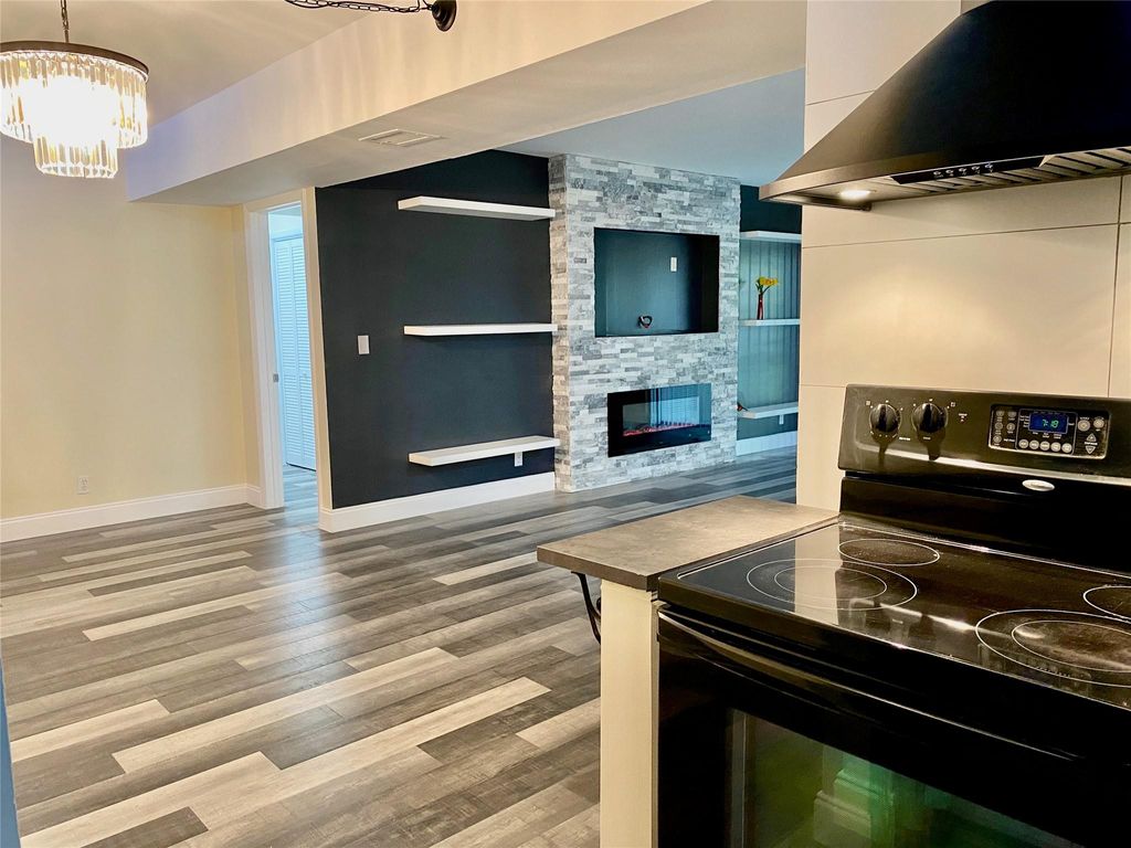 Photo of 636 NW 13th St #17, Boca Raton, FL 33486 (MLS # F10531906)