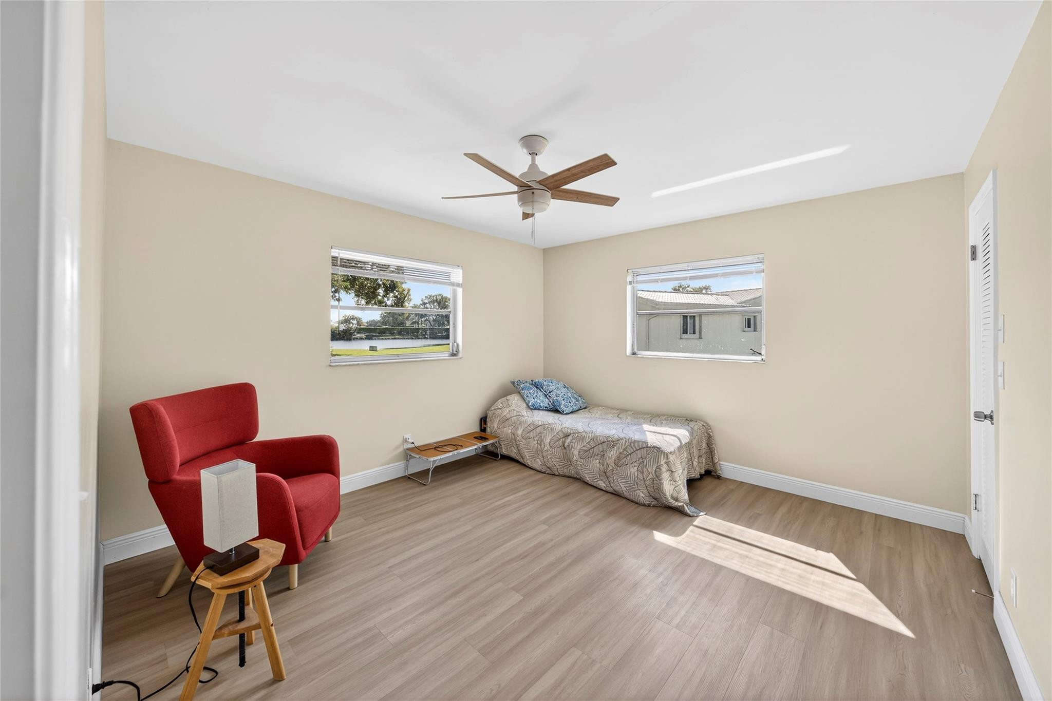 Lauderdale West 3 Sec 83- - Residential