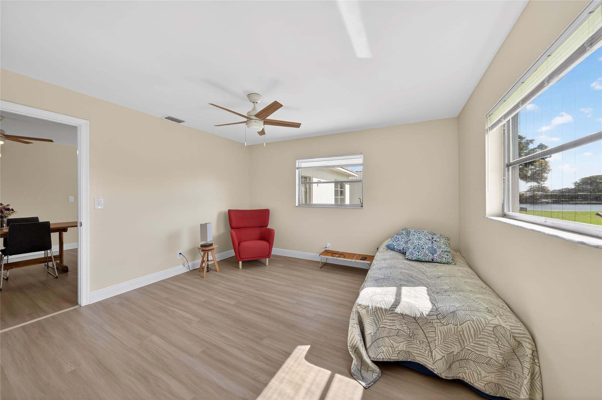 Lauderdale West 3 Sec 83- - Residential