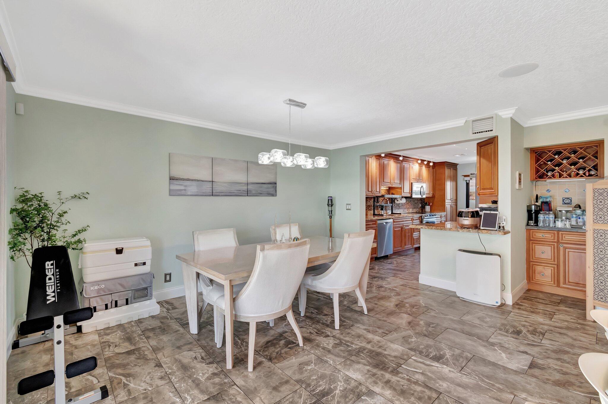 LAKE WORTH MARINER VLG - Residential