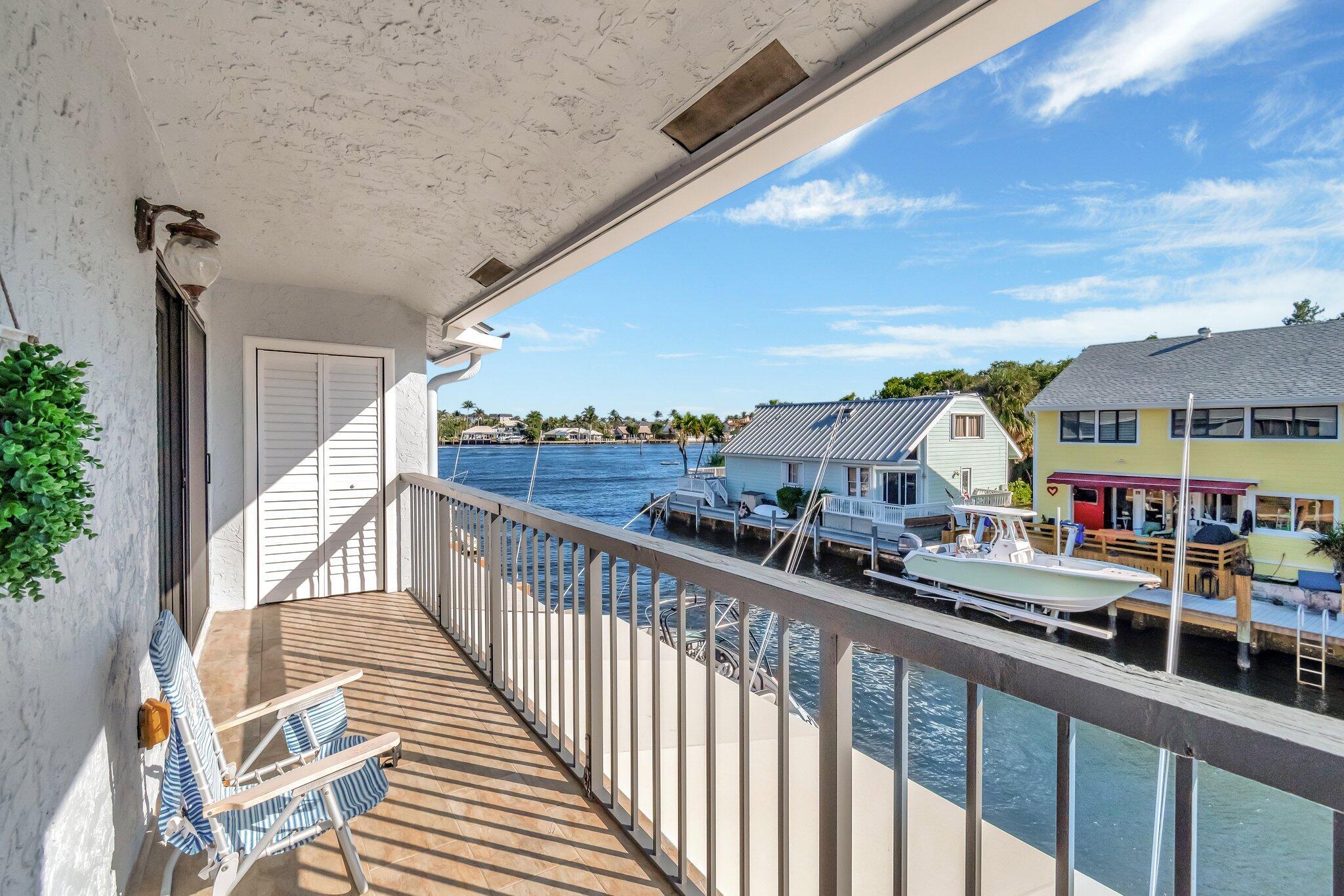 LAKE WORTH MARINER VLG - Residential