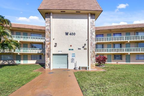 400 Village Green Circle W 212 Palm Springs FL 33461