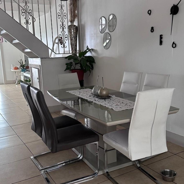 NOVA TOWNHOUSES CONDOMINI - Residential