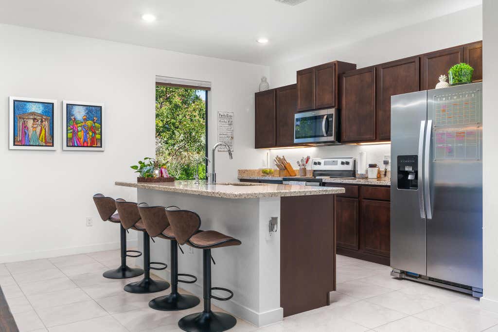 Photo of 527 NW 17th Street, Fort Lauderdale, FL 33311 (MLS # B26066420)