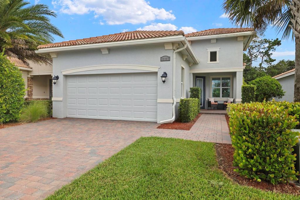 Photo of 11117 SW Visconti Way, Port Saint Lucie, FL 34986 (MLS # R11119759)