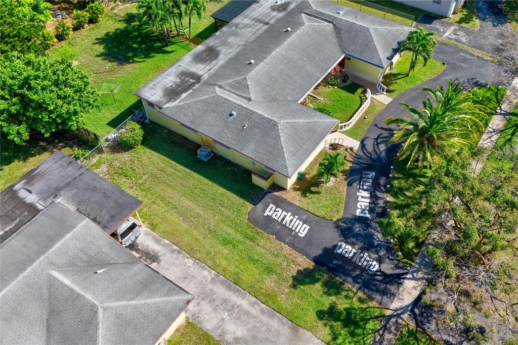 Photo of 6865 NW 11th Place, Plantation, FL 33313 (MLS # F10489761)