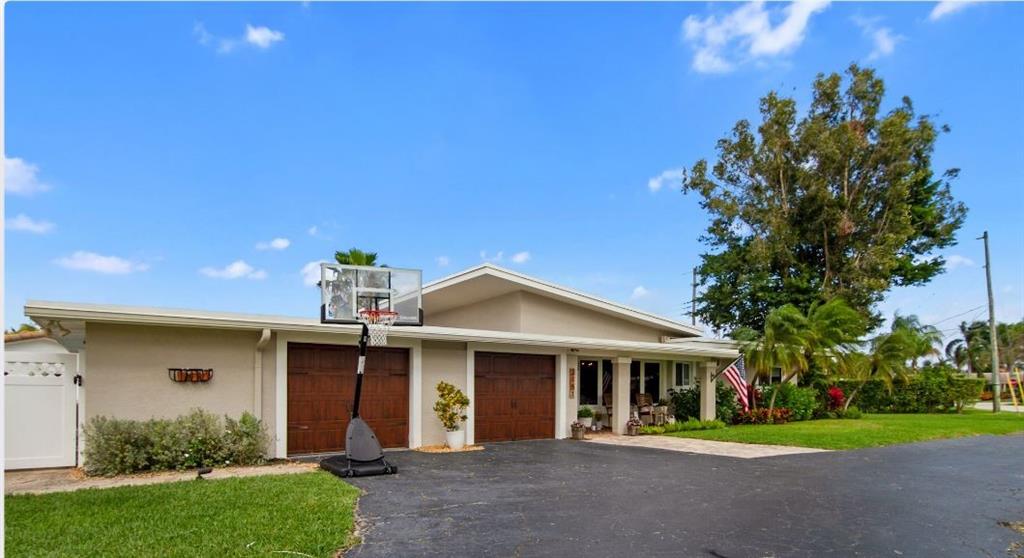 BEACON LIGHT SHOPPING CTR - Residential