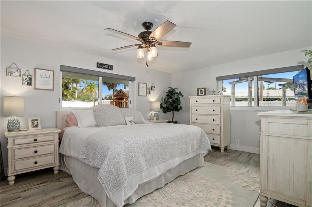 BEACON LIGHT SHOPPING CTR - Residential