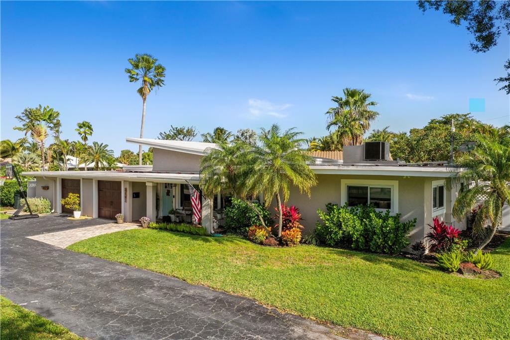 BEACON LIGHT SHOPPING CTR - Residential